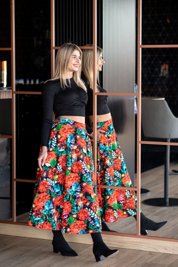 Spódnica Flora czerwone kwiaty