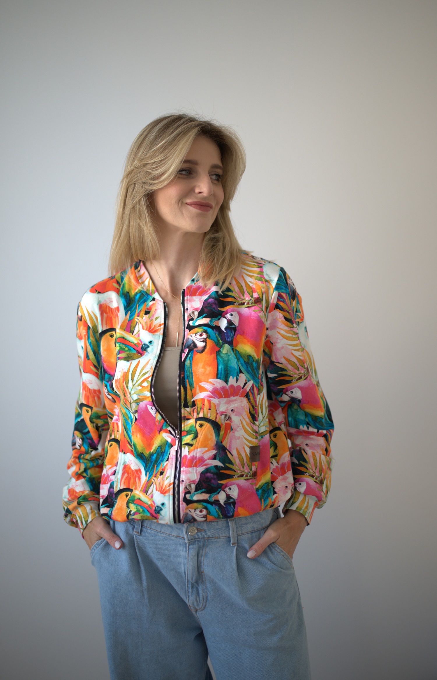 Bomberka oversize papugi - obrazek 4