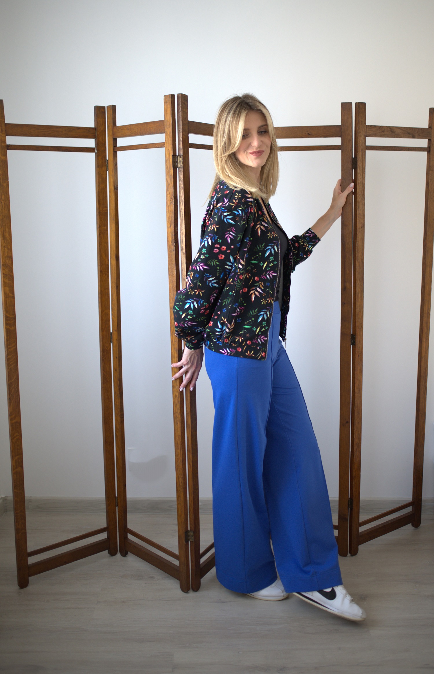 Bomberka oversize ciemna łąka - obrazek 3