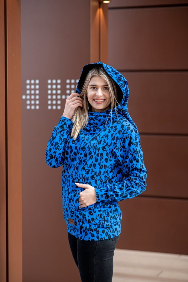 Bluza Mega Hoodi kobaltowa pantera