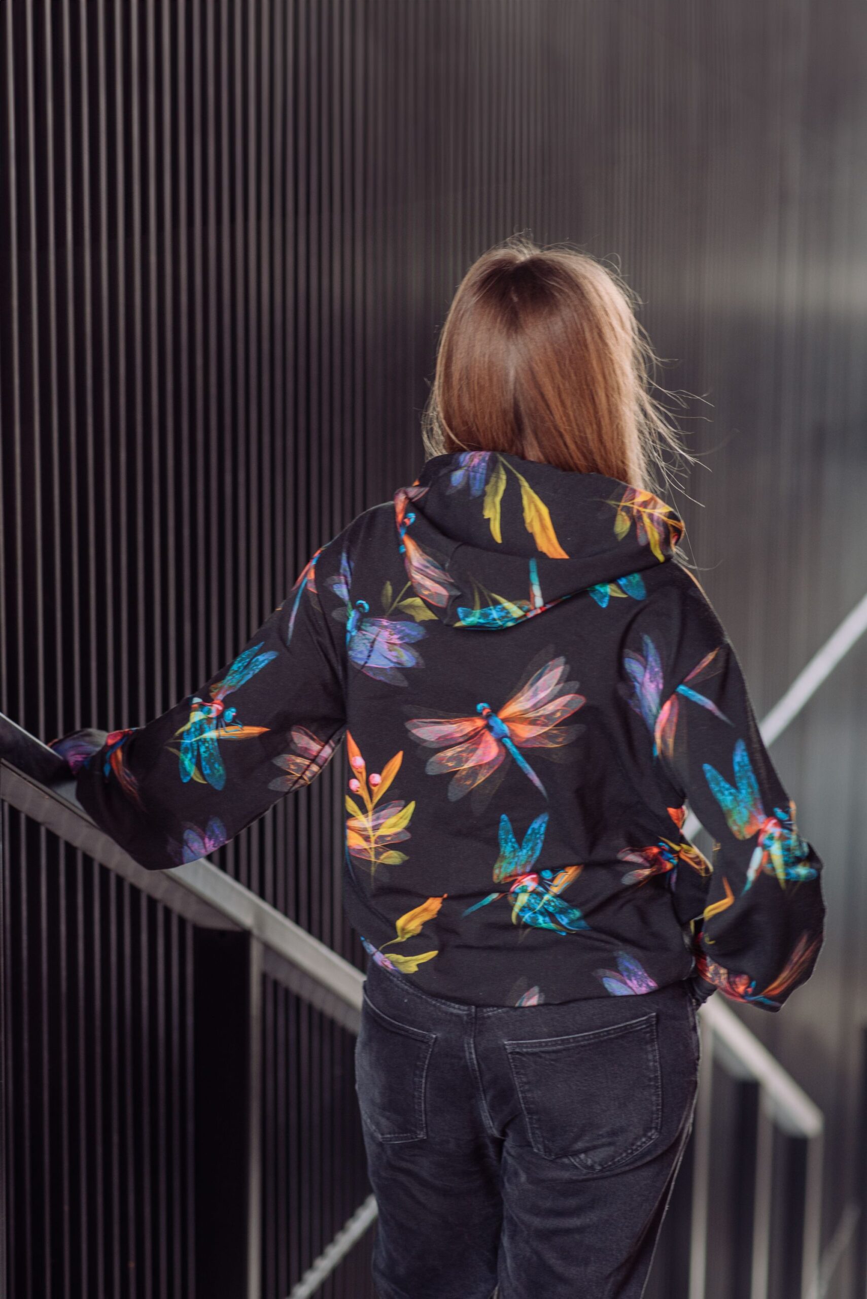 Bluza Clasic Kangurka ważki - obrazek 3