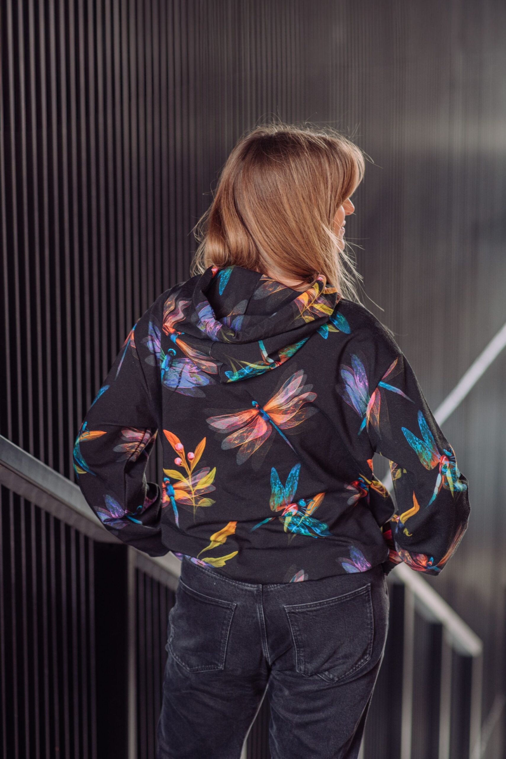 Bluza Clasic Kangurka ważki - obrazek 4