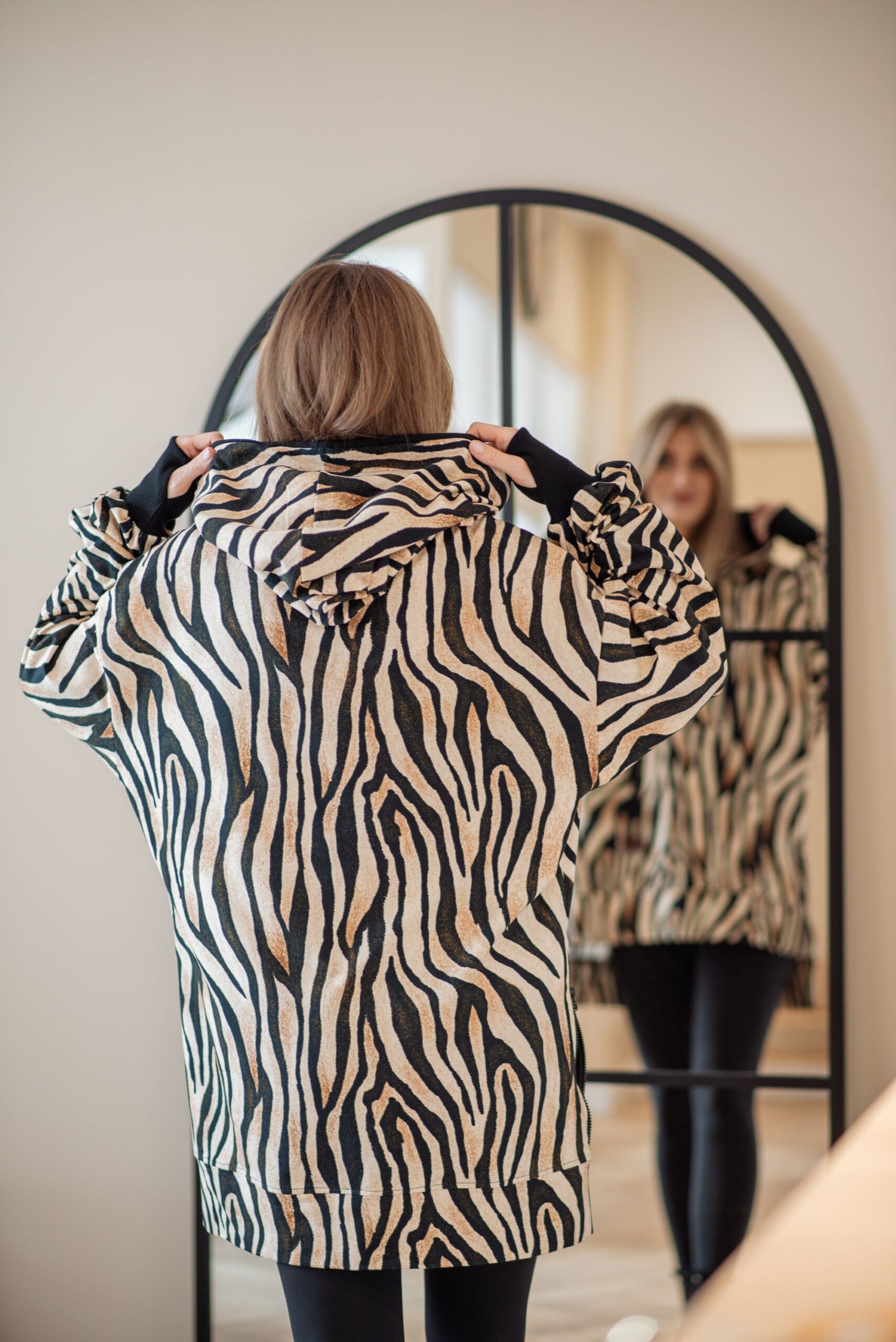 Bluza oversize Nina Zebra - obrazek 10