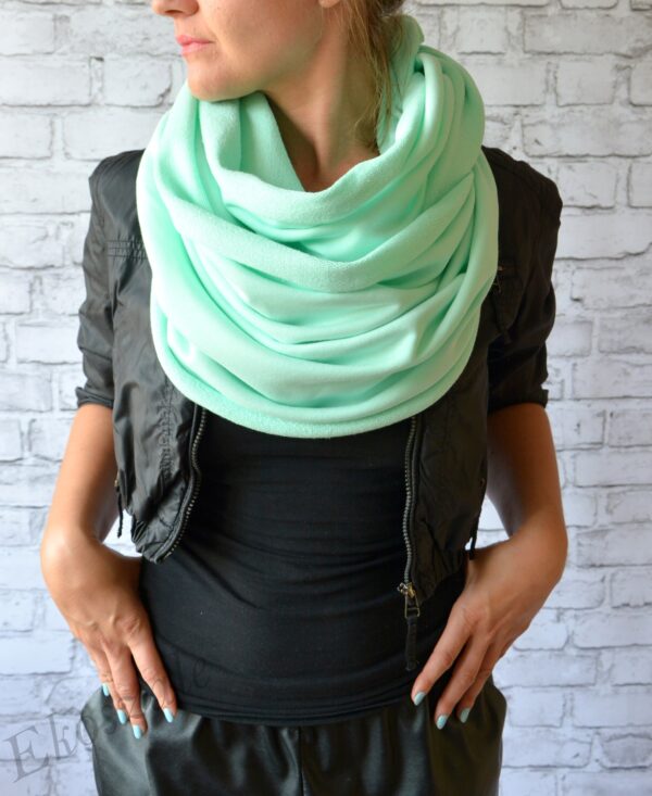 Komin dresowy miętowy