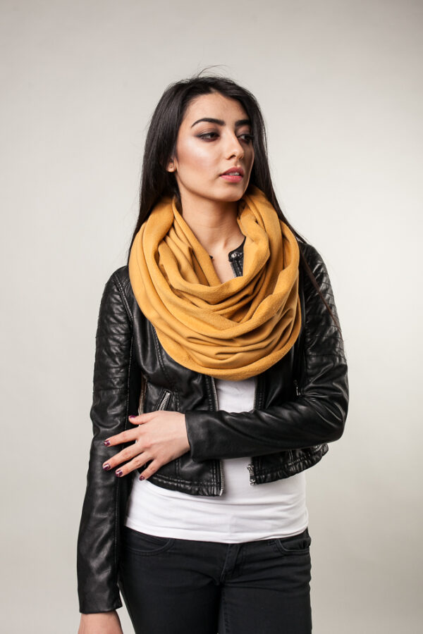 Komin dresowy miodowy