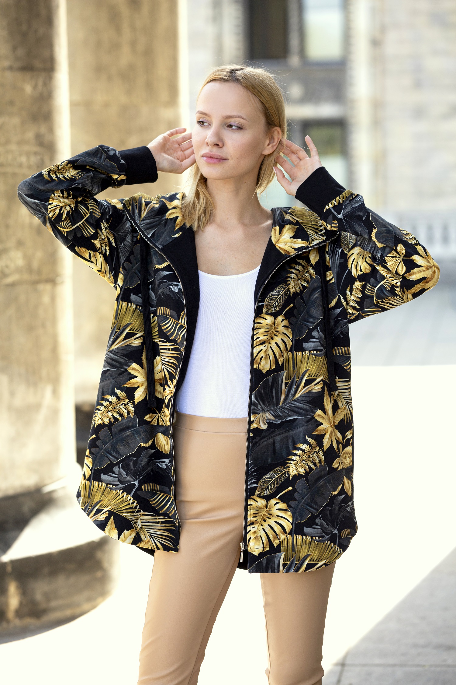 Bluza na suwak Long Back, złote liście - obrazek 7