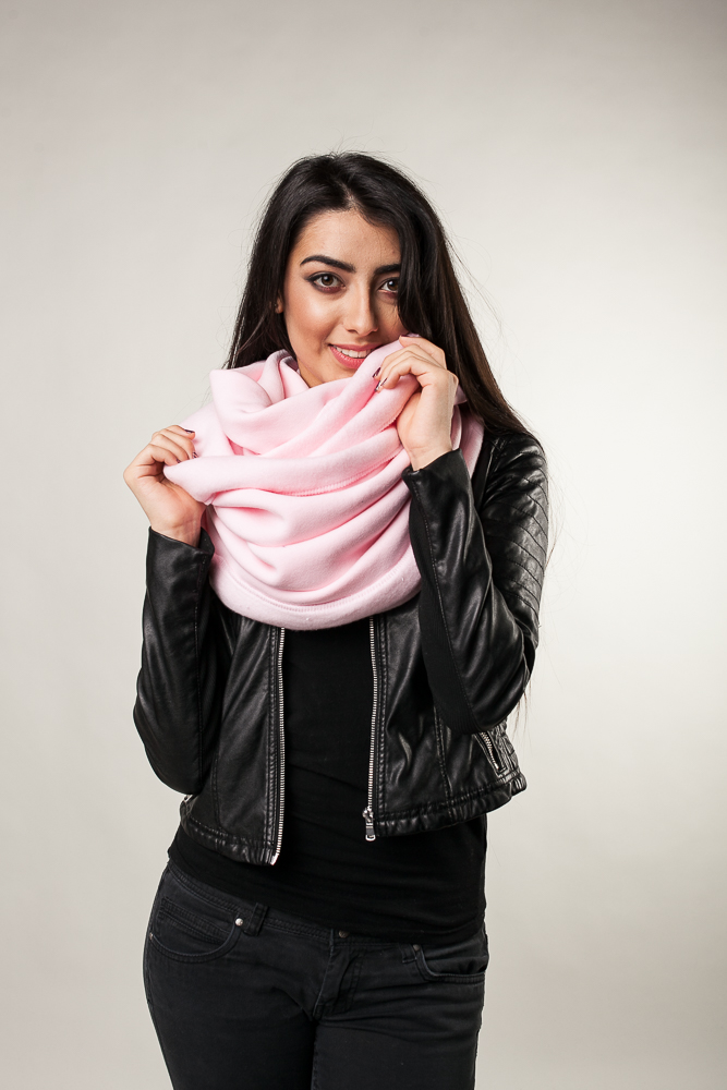 Komin gruby pudrowy róż - obrazek 2