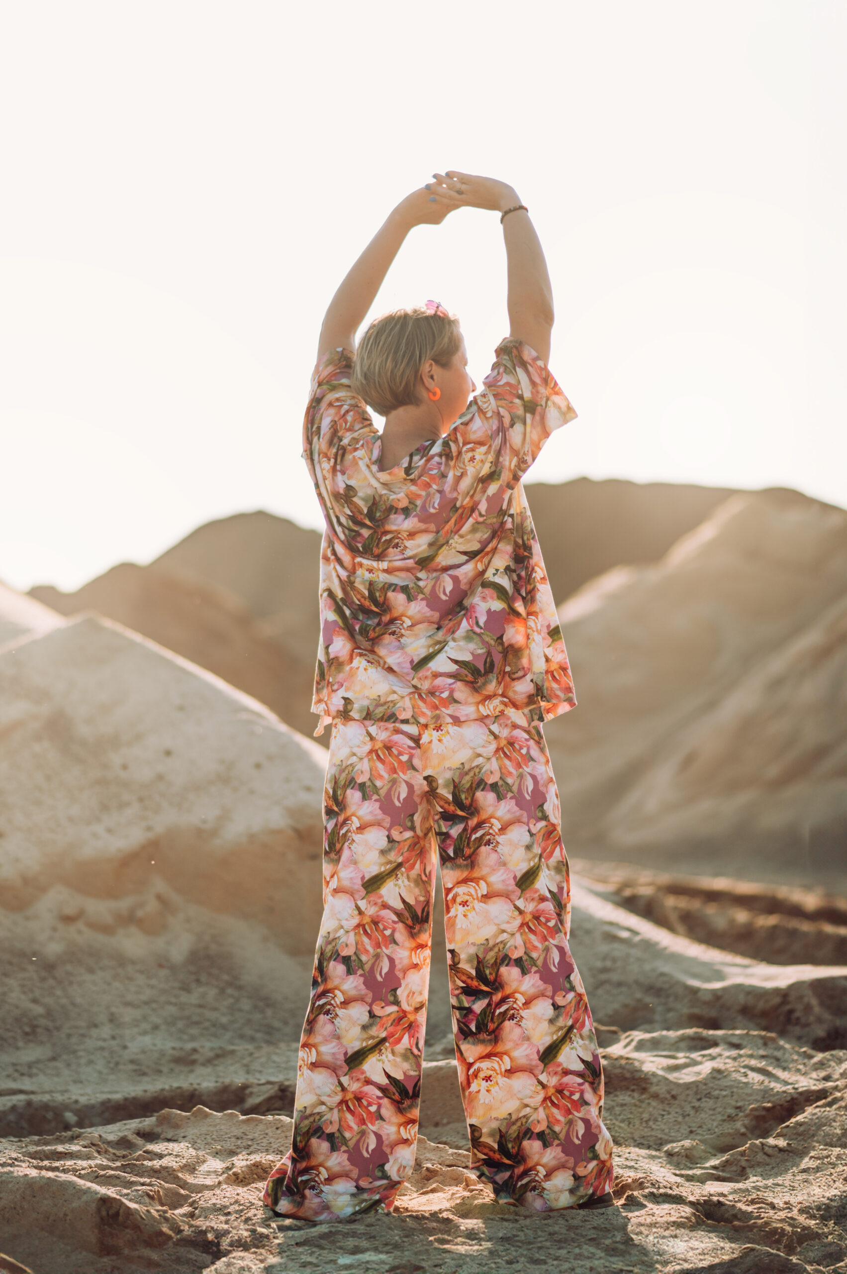 Komplet letni morelowe kwiaty 2 - obrazek 2